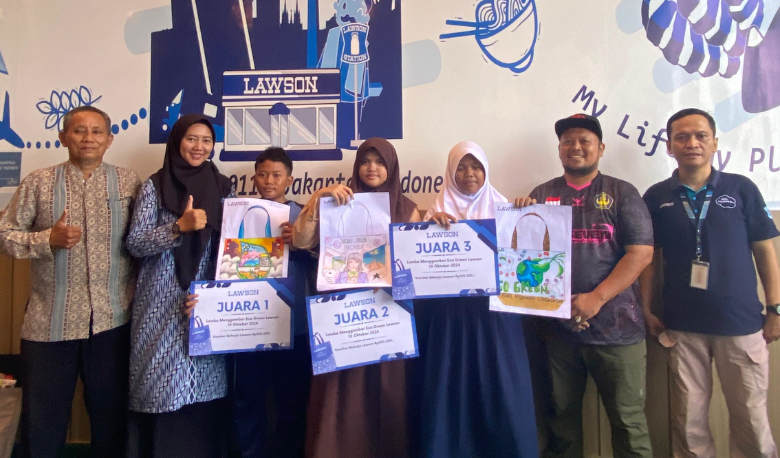 Pelajar SMP Kota Bekasi Antusias Ikut Lomba Menggambar Go Green Lawson Indonesia